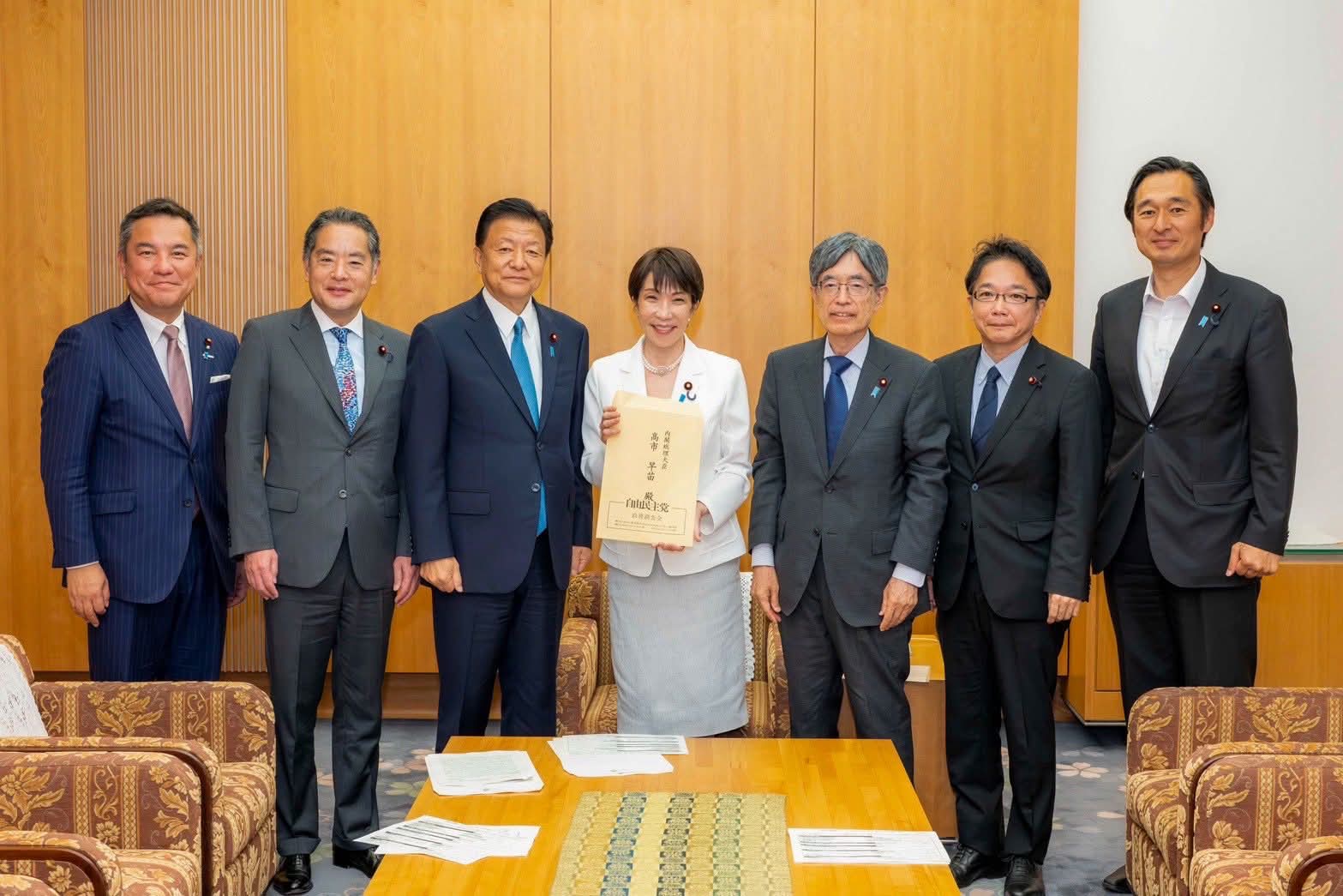 自民党宇宙開発特別委、高市首相に宇宙政策強化提言　市場拡大と競争力向上を要請